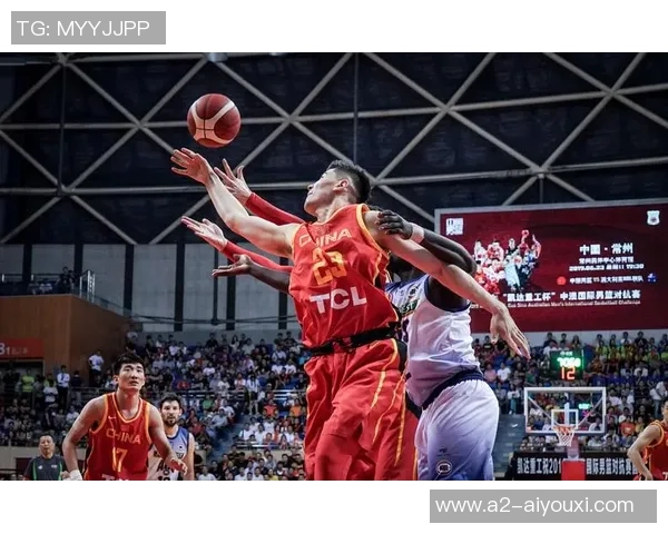 6月8日中国男篮对阵美国联队精彩比赛录像回顾与分析